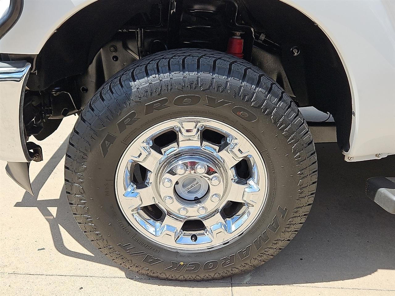 Ford Super Duty F-350 SRW 4WD Crew Cab 172" XLT 2016