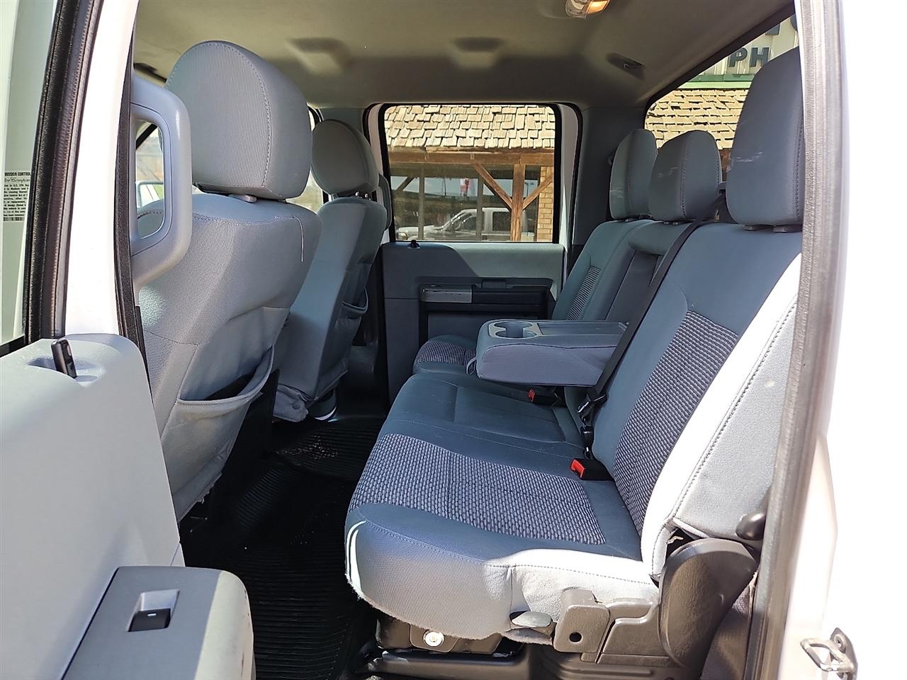 Ford Super Duty F-350 SRW 4WD Crew Cab 172" XLT 2016