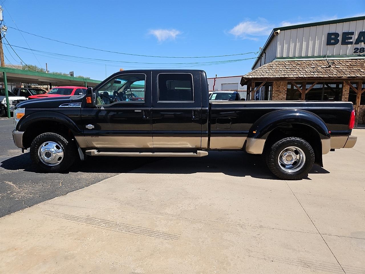 Ford Super Duty F-350 DRW 4WD Crew Cab 172" King Ranch 2012