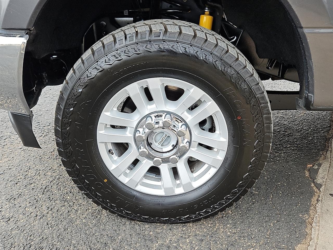 Ford Super Duty F-350 SRW XL 4WD Crew Cab 8' Box 2019
