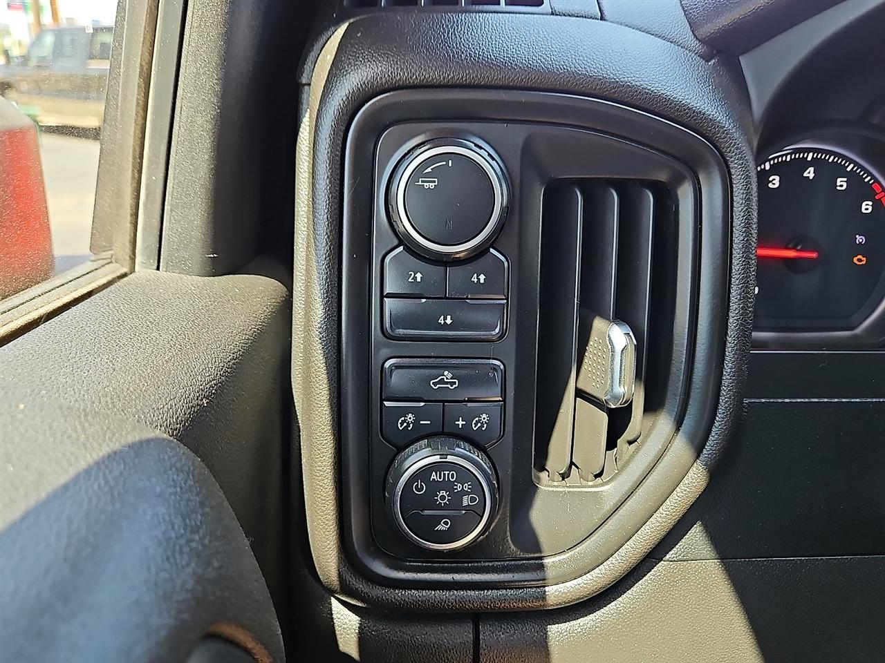 Chevrolet Silverado 2500HD 4WD Double Cab 162" Work Truck 2022