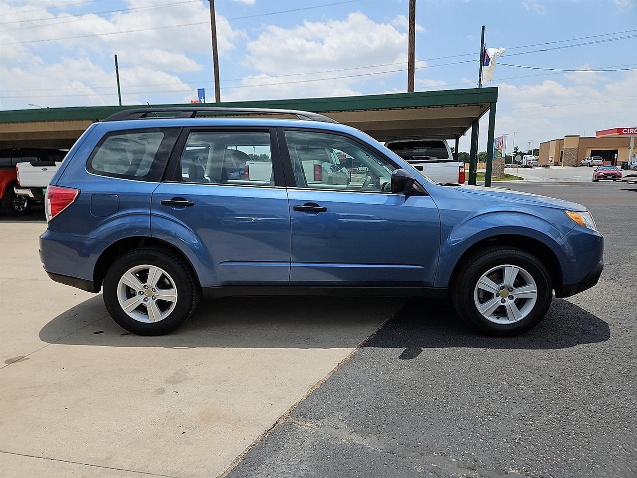 Subaru Forester 4dr Auto 2.5X w/Special Edition Pkg 2010