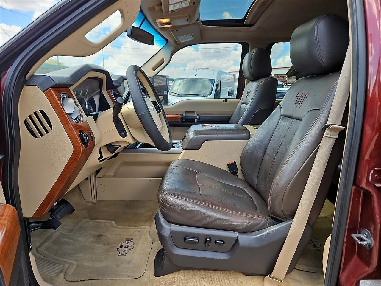 Ford Super Duty F-250 SRW 4WD Crew Cab 156" King Ranch 2016