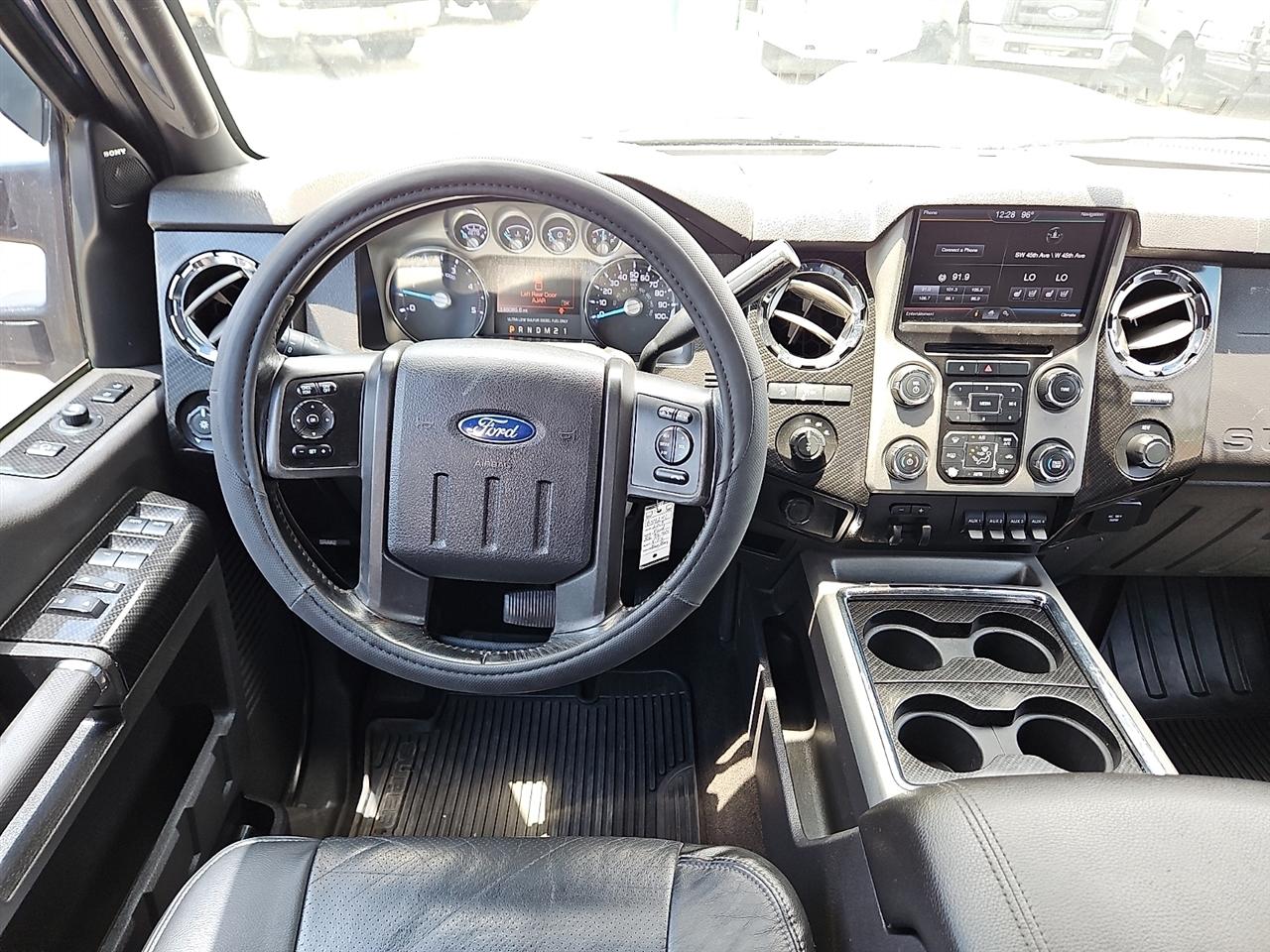 Ford Super Duty F-250 SRW 4WD Crew Cab 156" Lariat 2013
