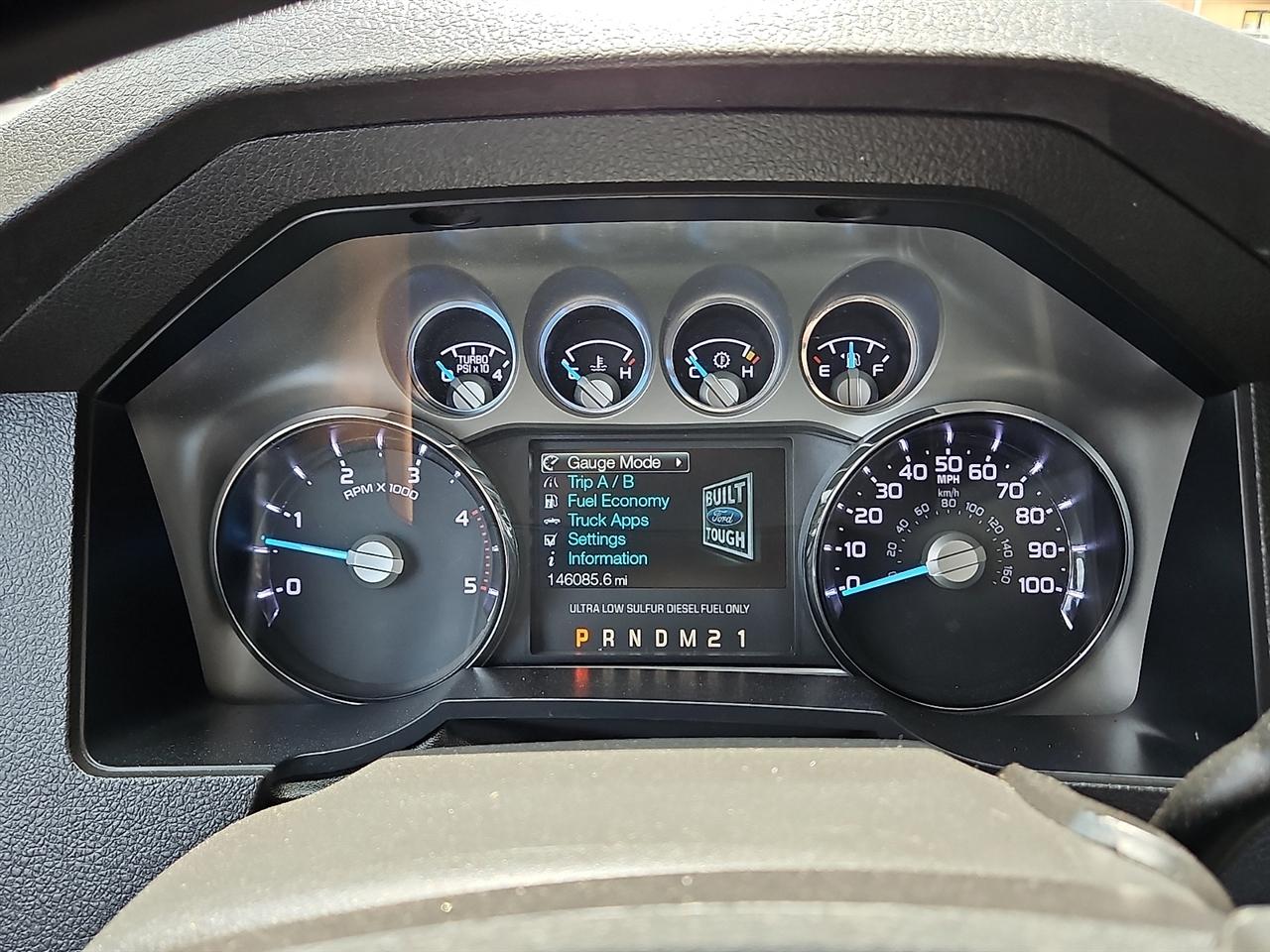 Ford Super Duty F-250 SRW 4WD Crew Cab 156" Lariat 2013