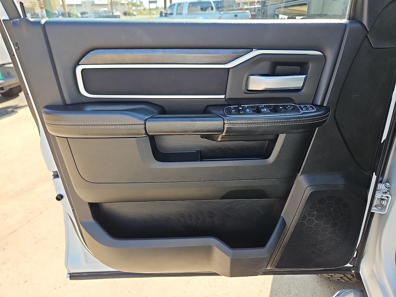 RAM 2500  2024
