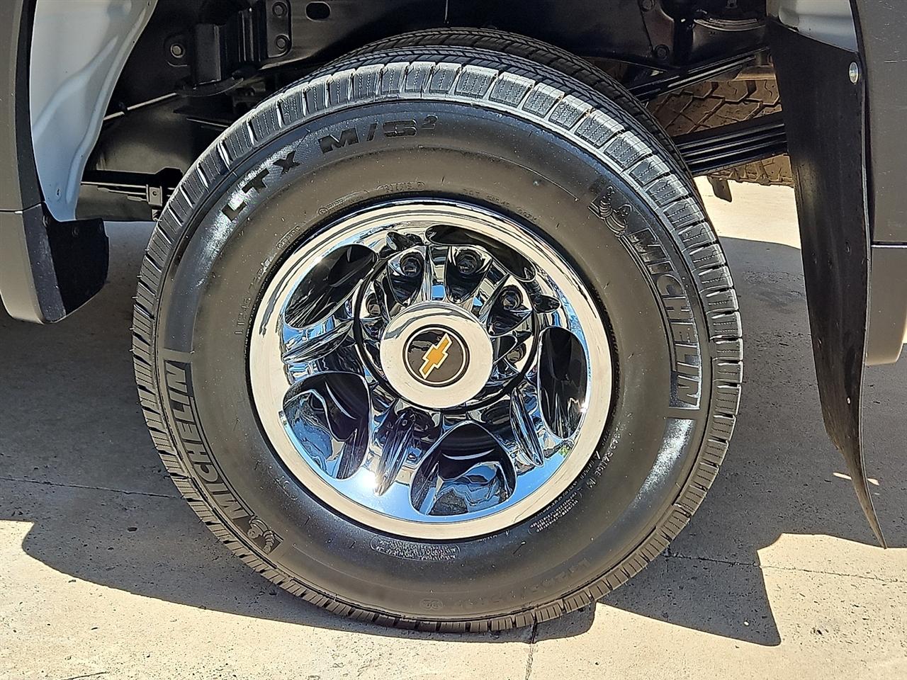 Chevrolet Silverado 3500HD 4WD Crew Cab 172" LT 2022