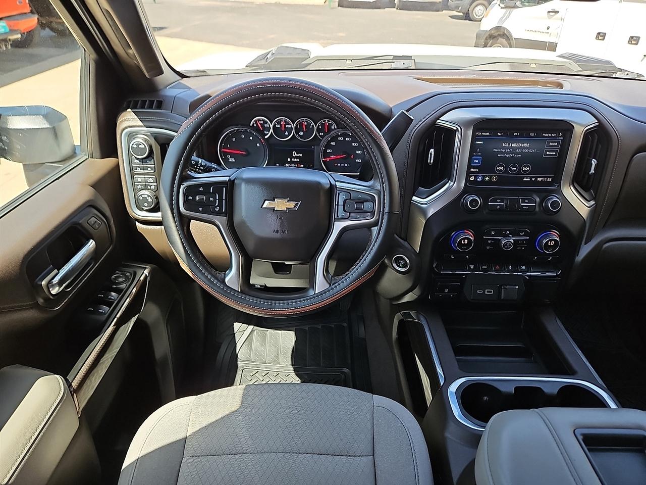 Chevrolet Silverado 3500HD 4WD Crew Cab 172" LT 2022