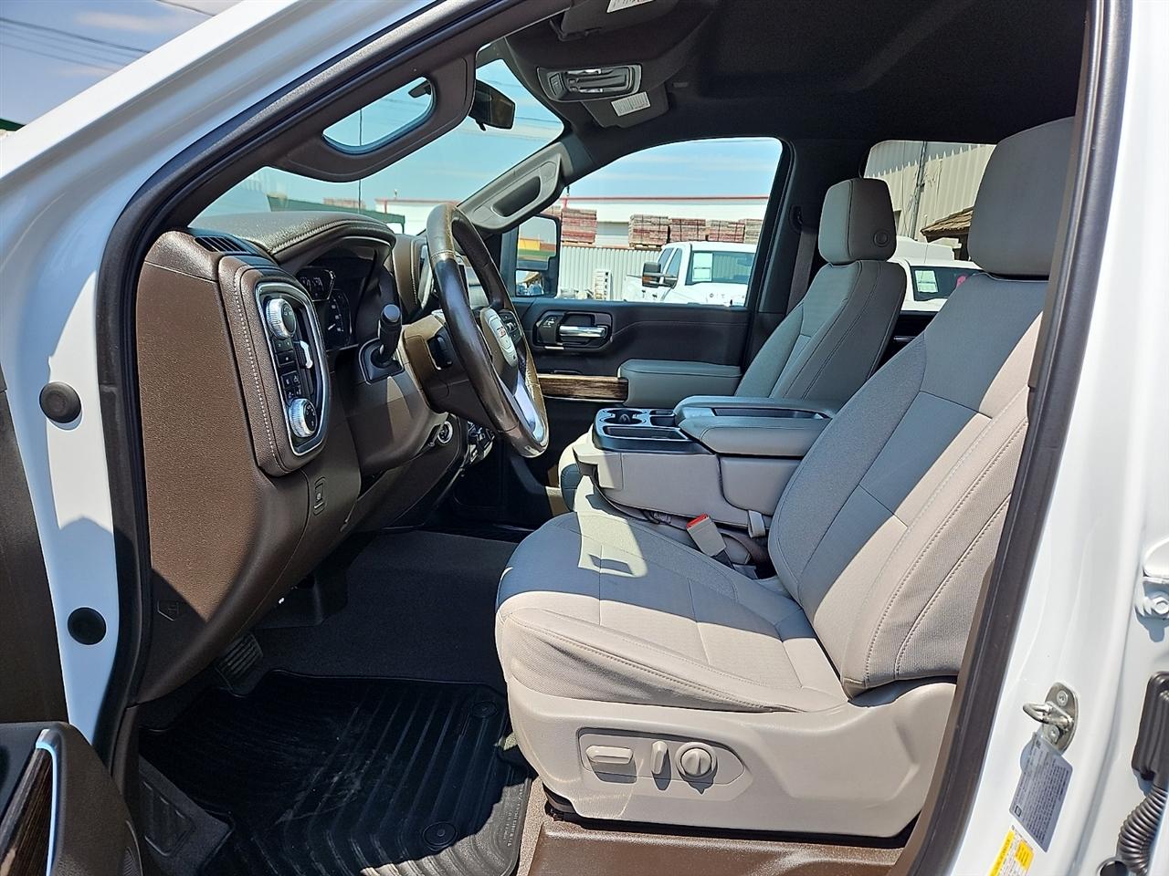 GMC Sierra 2500HD 4WD Crew Cab 159" SLE 2021