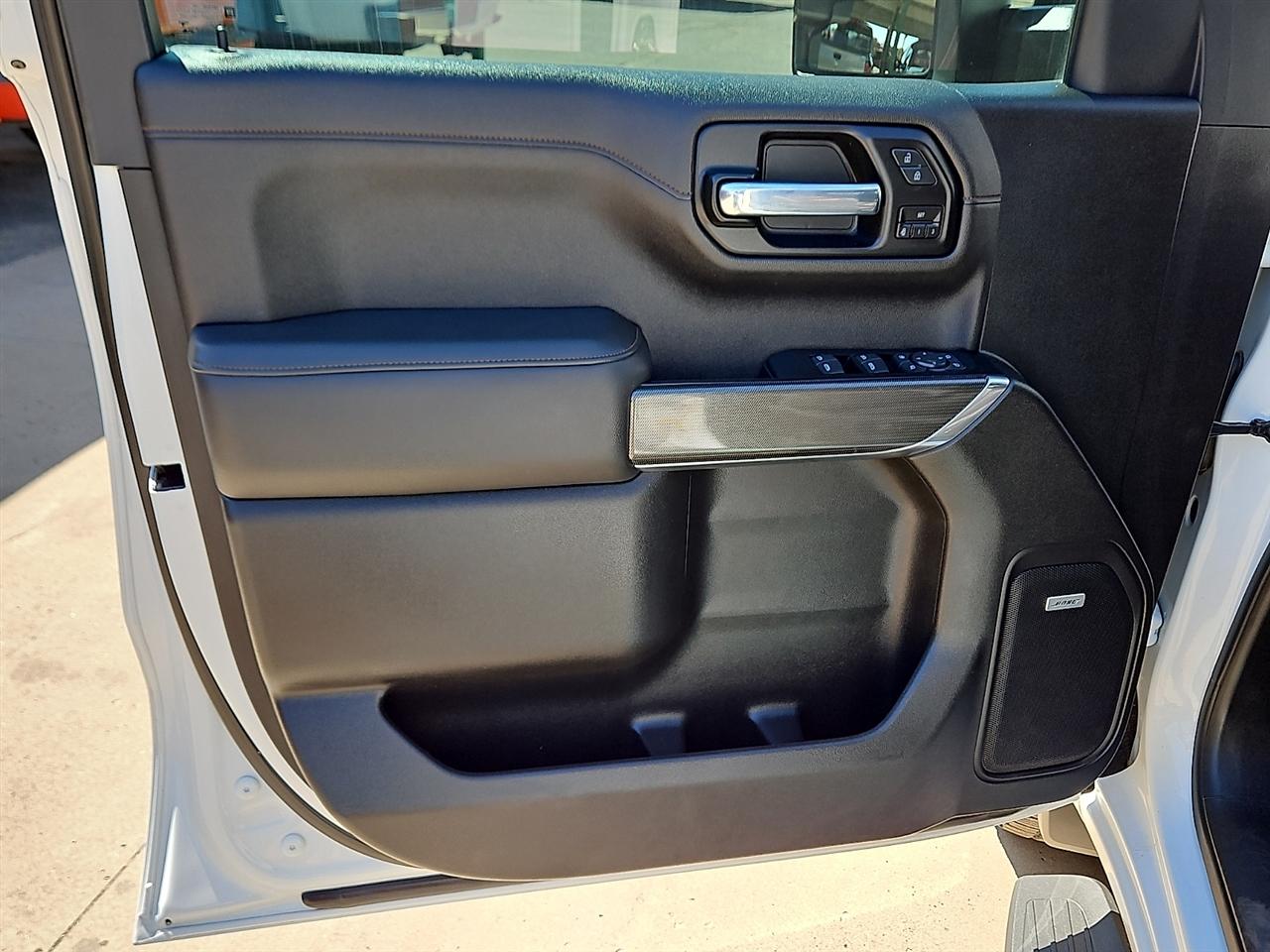 GMC Sierra 1500 4WD Crew Cab 147" AT4 2020