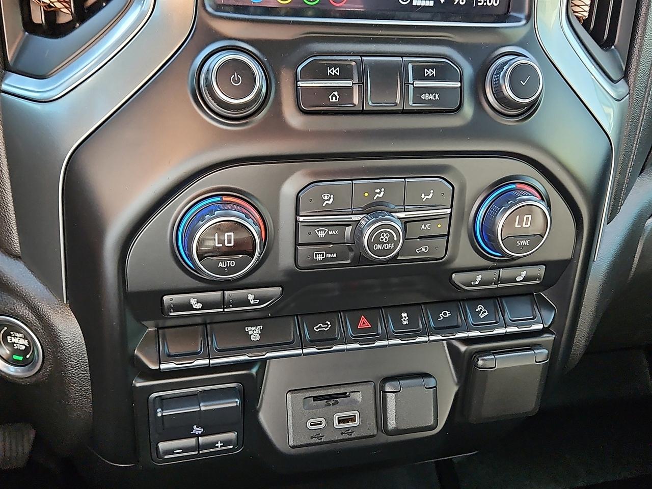 Chevrolet Silverado 2500HD 4WD Crew Cab 159" LTZ 2021
