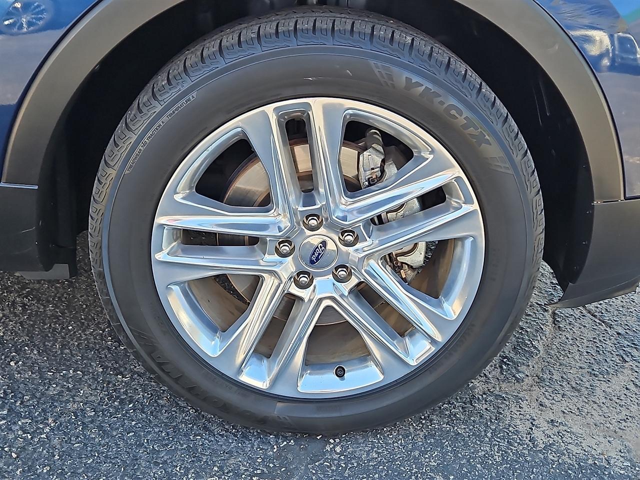 Ford Explorer Limited FWD 2017