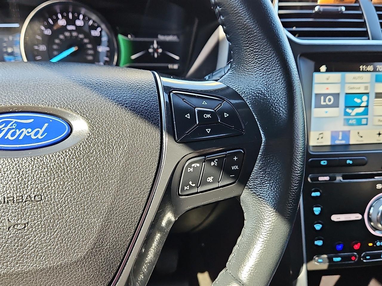 Ford Explorer Limited FWD 2017