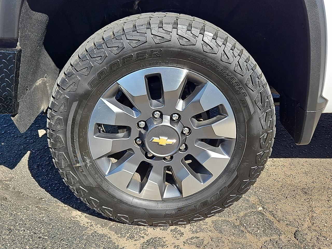 Chevrolet Silverado 2500HD 4WD Crew Cab 159" Custom 2024