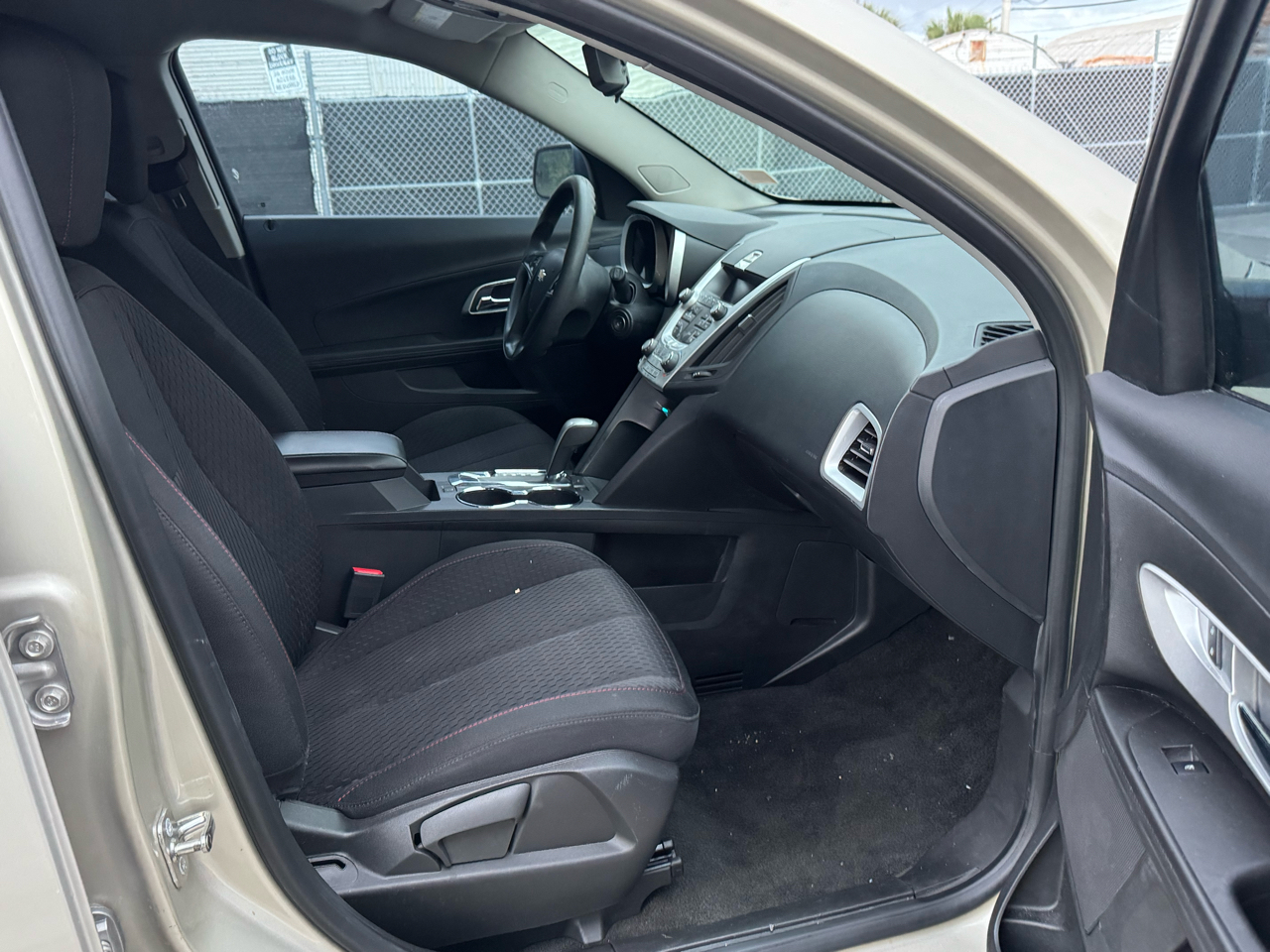 Chevrolet Equinox LS 2WD 2015