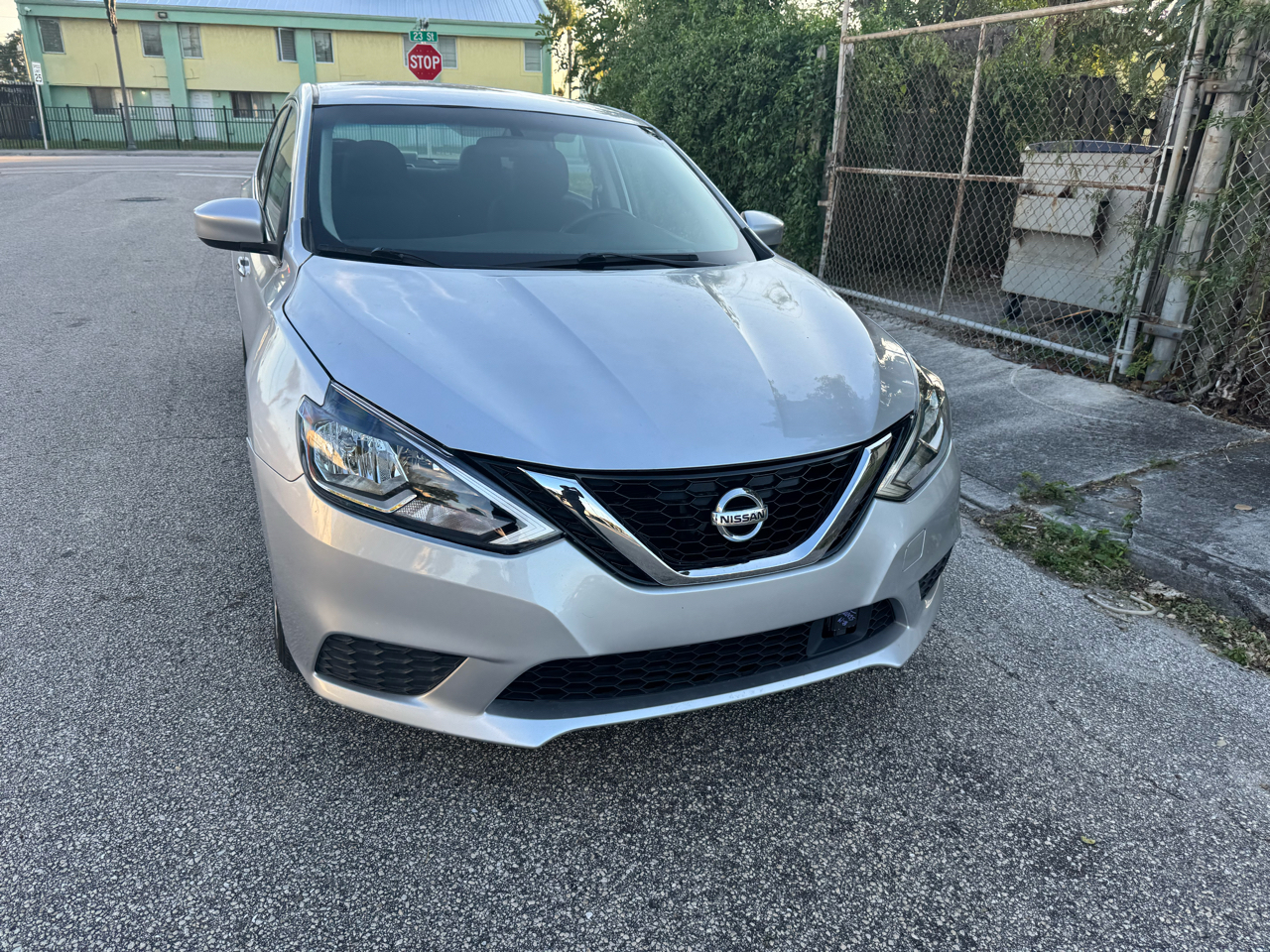 Nissan Sentra S CVT 2019