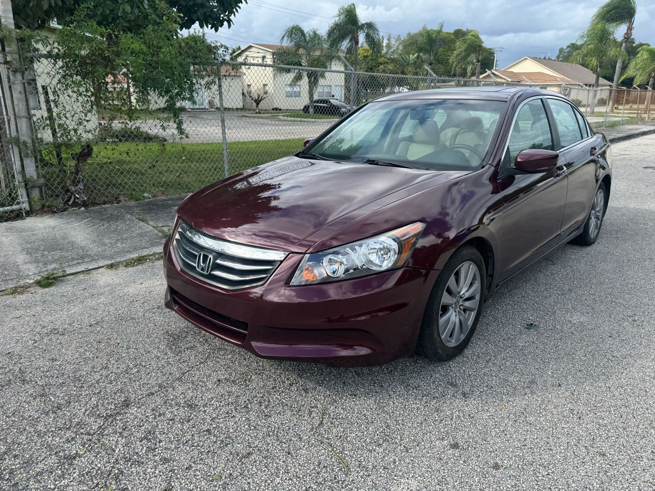 Honda Accord EX-L Sedan AT 2011