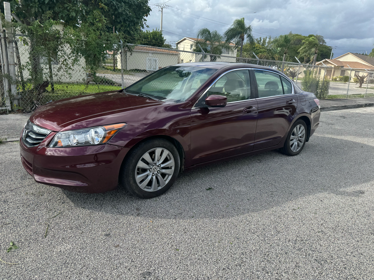 Honda Accord EX-L Sedan AT 2011