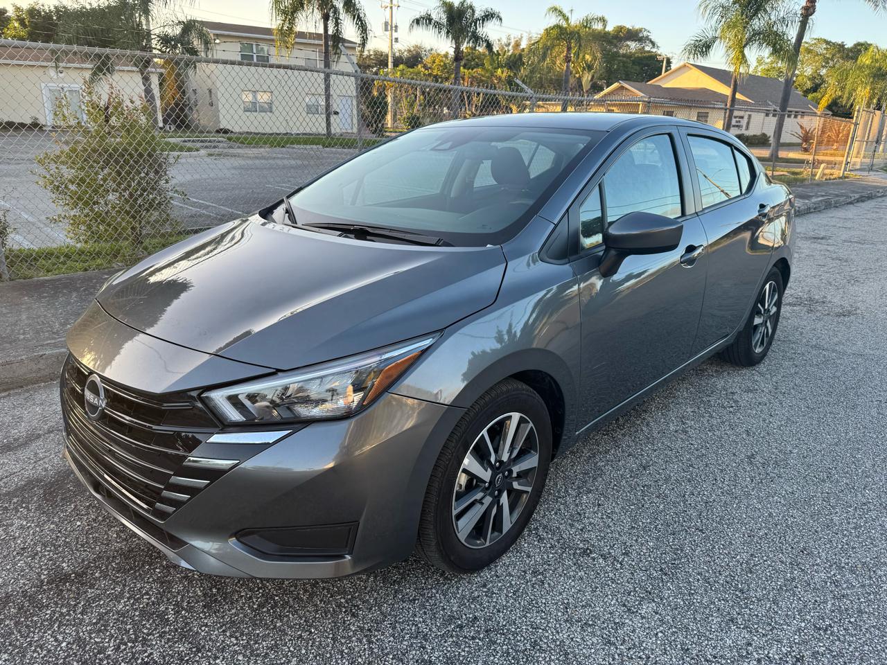 Nissan Versa SV 2025