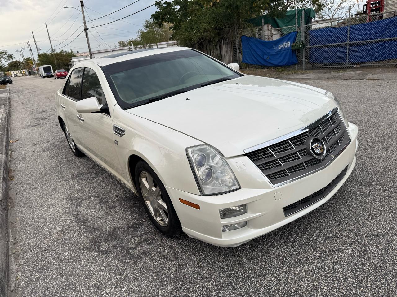 Cadillac STS V6 2010