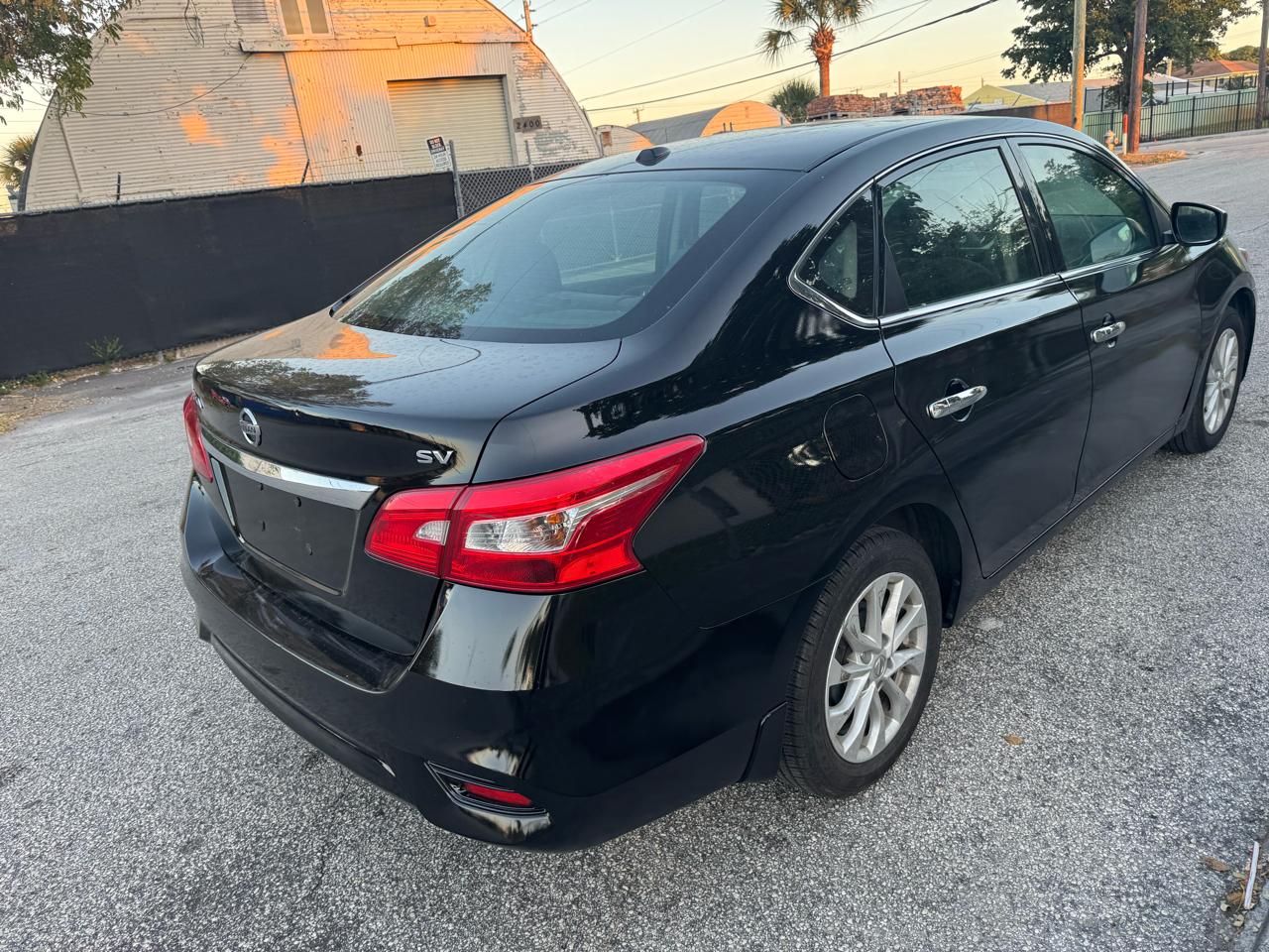 Nissan Sentra S CVT 2018