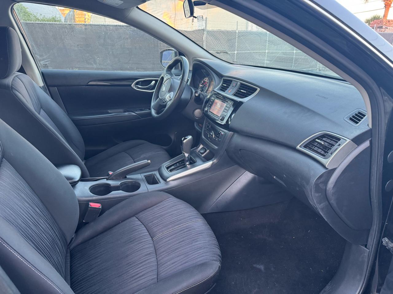 Nissan Sentra S CVT 2018