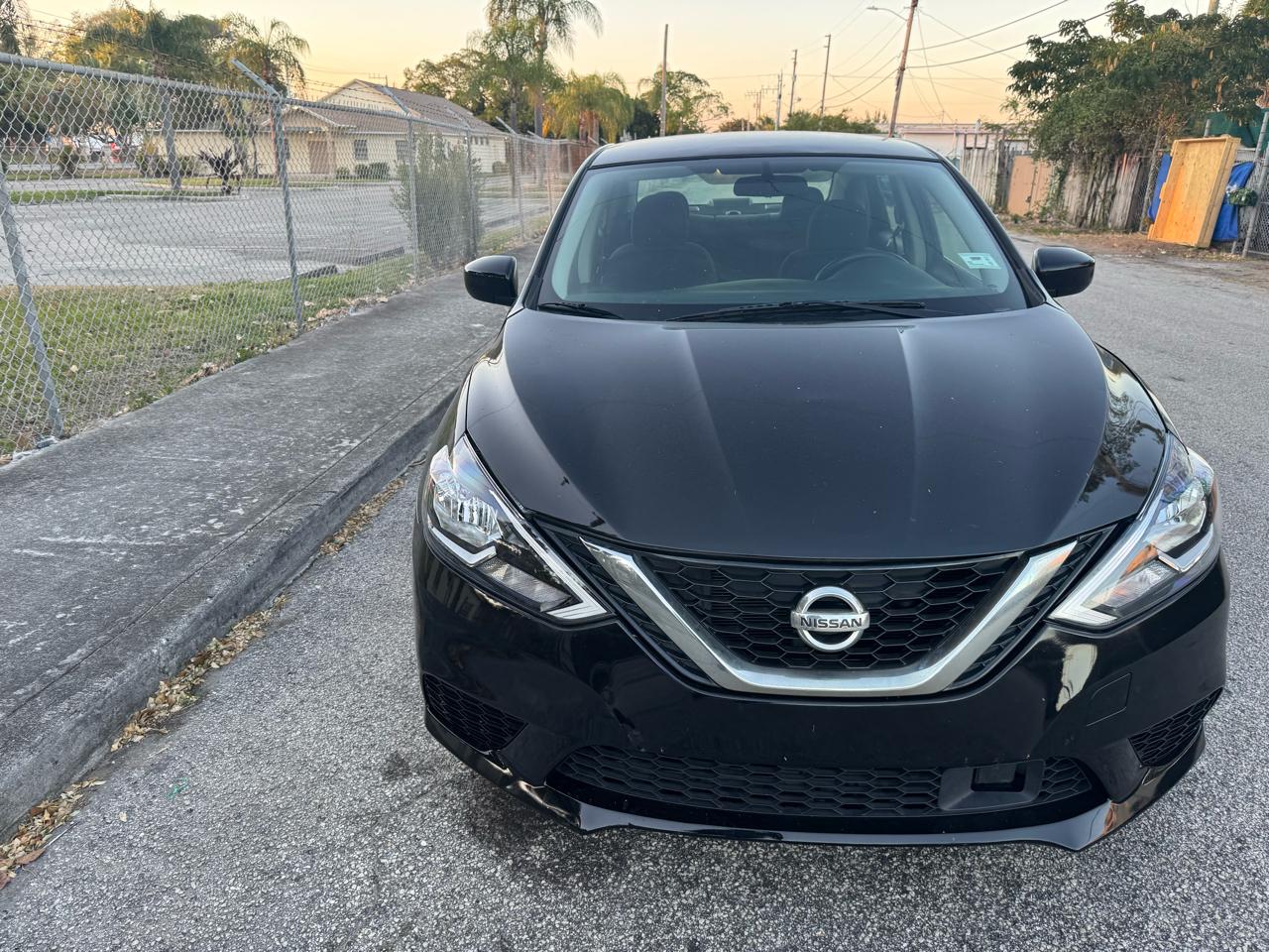 Nissan Sentra S CVT 2018