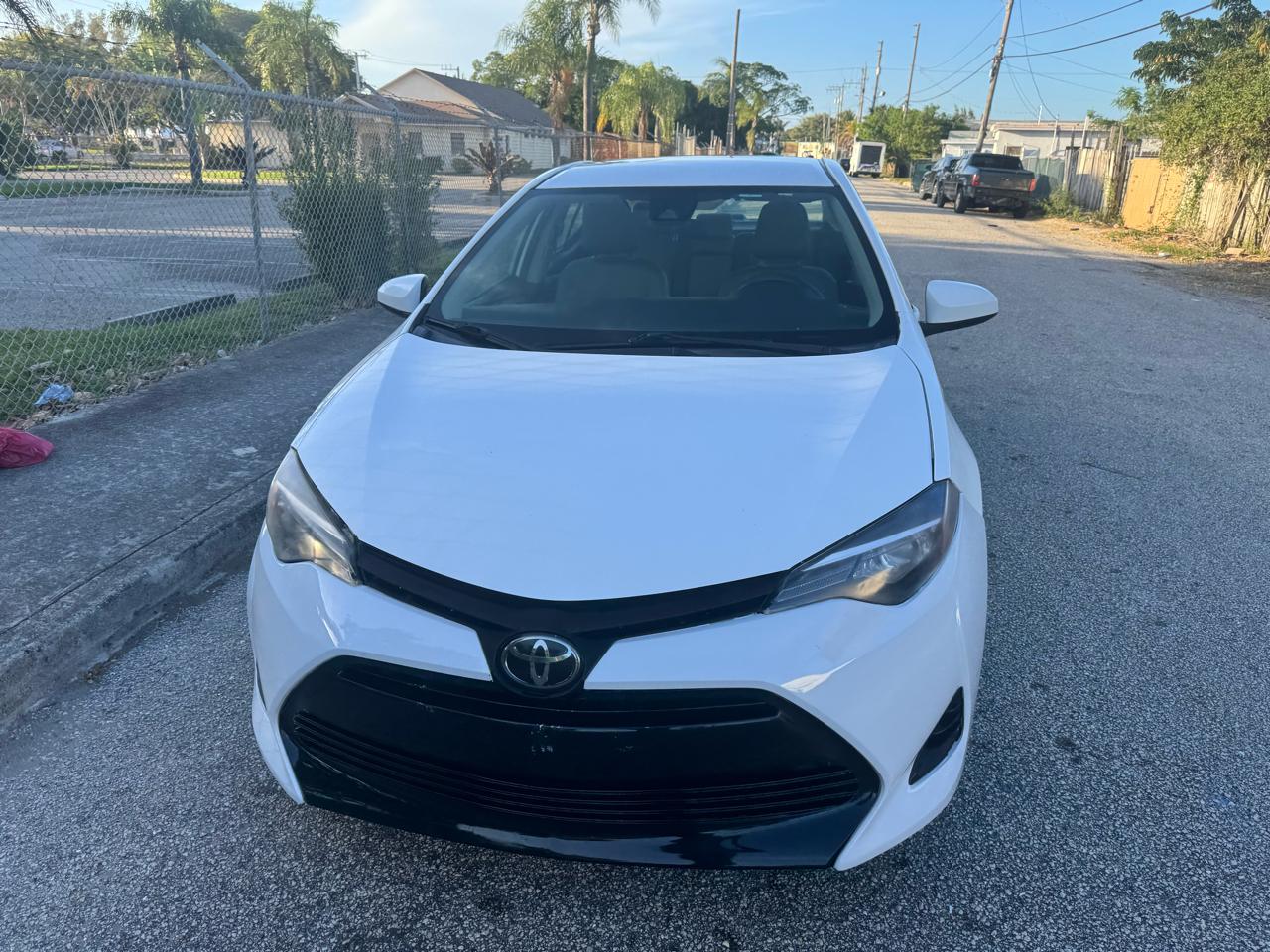 Toyota Corolla LE CVT 2017