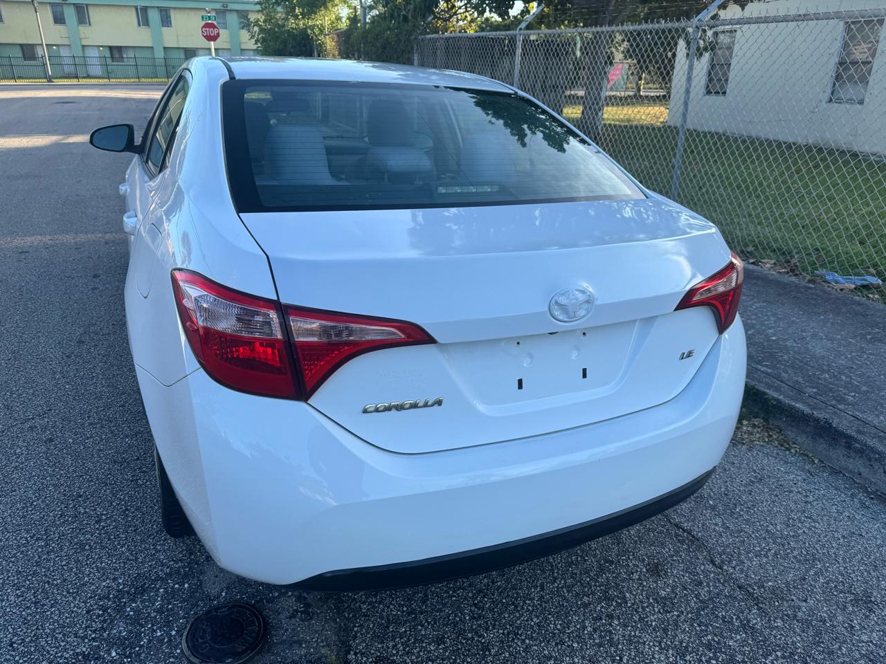 Toyota Corolla LE CVT 2017