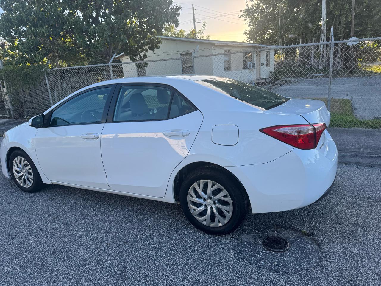 Toyota Corolla LE CVT 2017