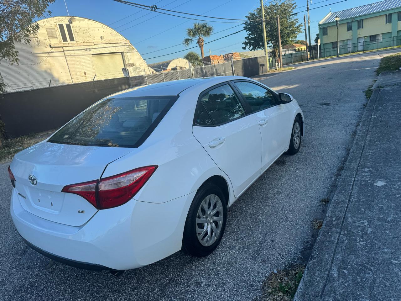 Toyota Corolla LE CVT 2017