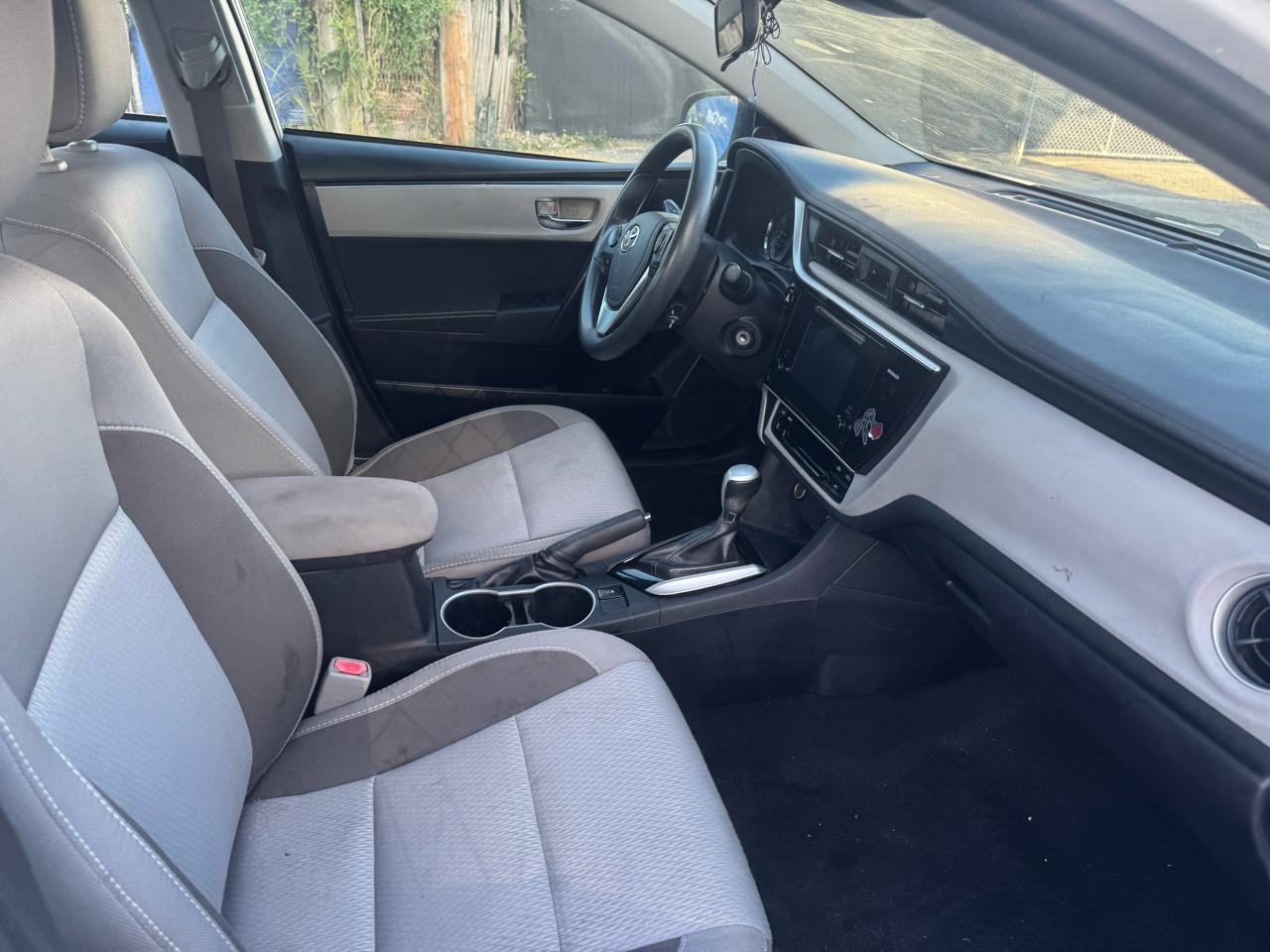 Toyota Corolla LE CVT 2017