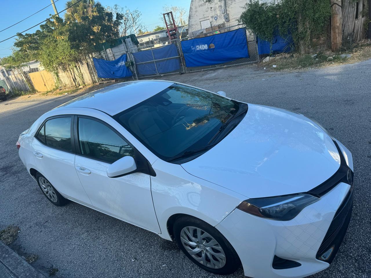 Toyota Corolla LE CVT 2017