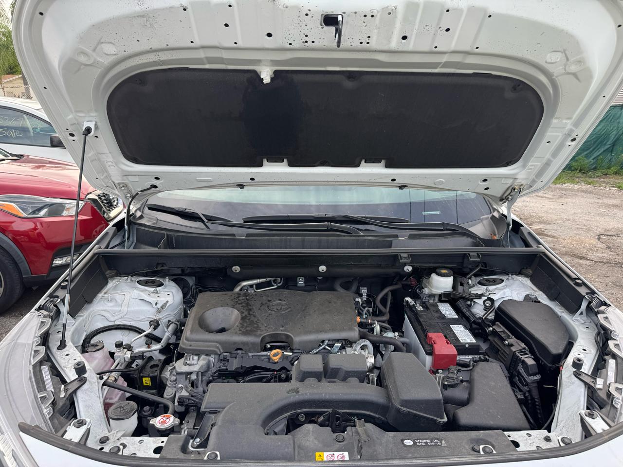 Toyota RAV4 LE 2024