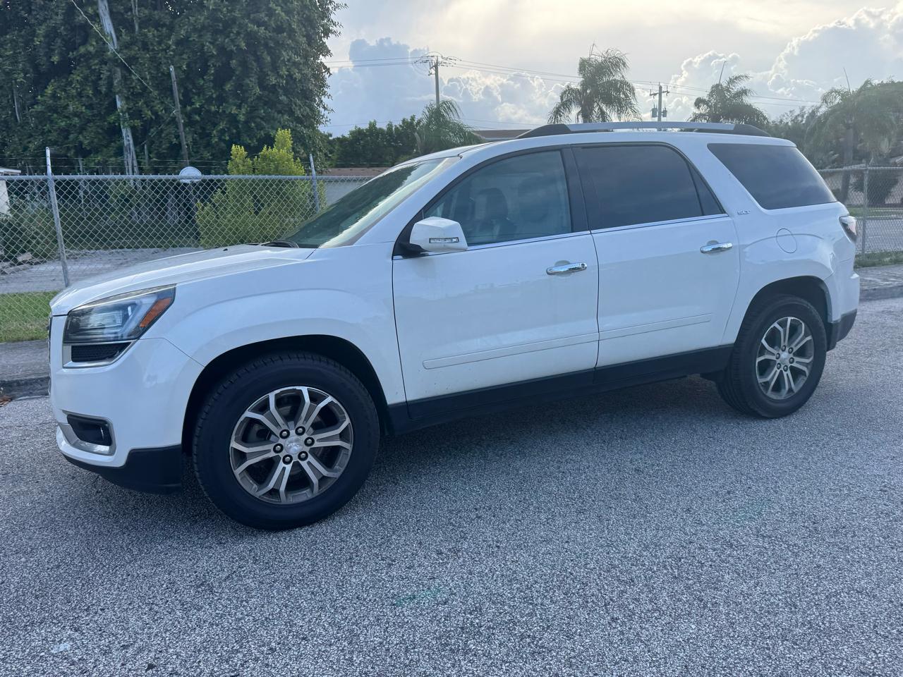 GMC Acadia SLT-1 FWD 2015