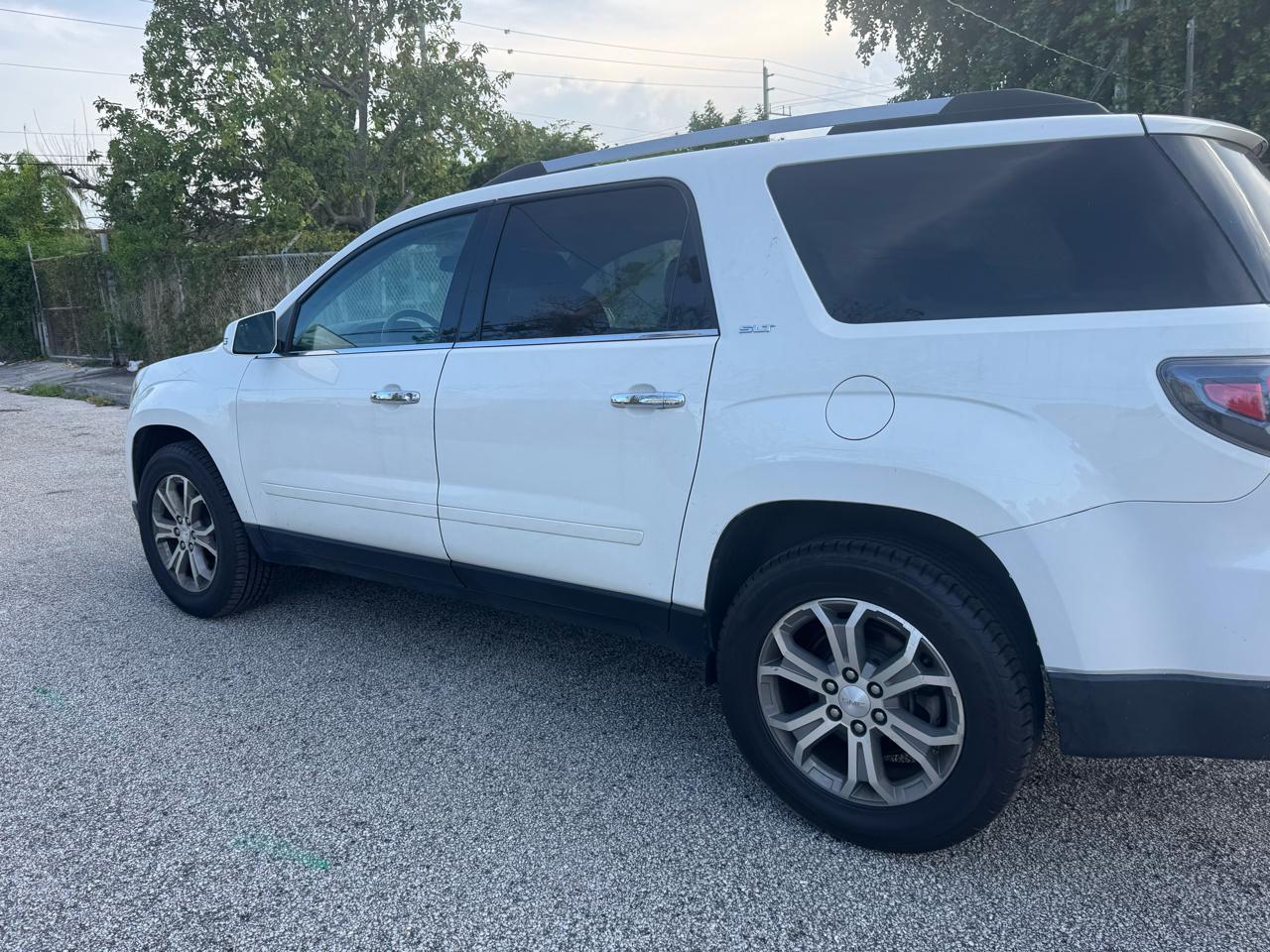 GMC Acadia SLT-1 FWD 2015