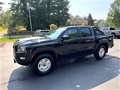 2024 Nissan Frontier 