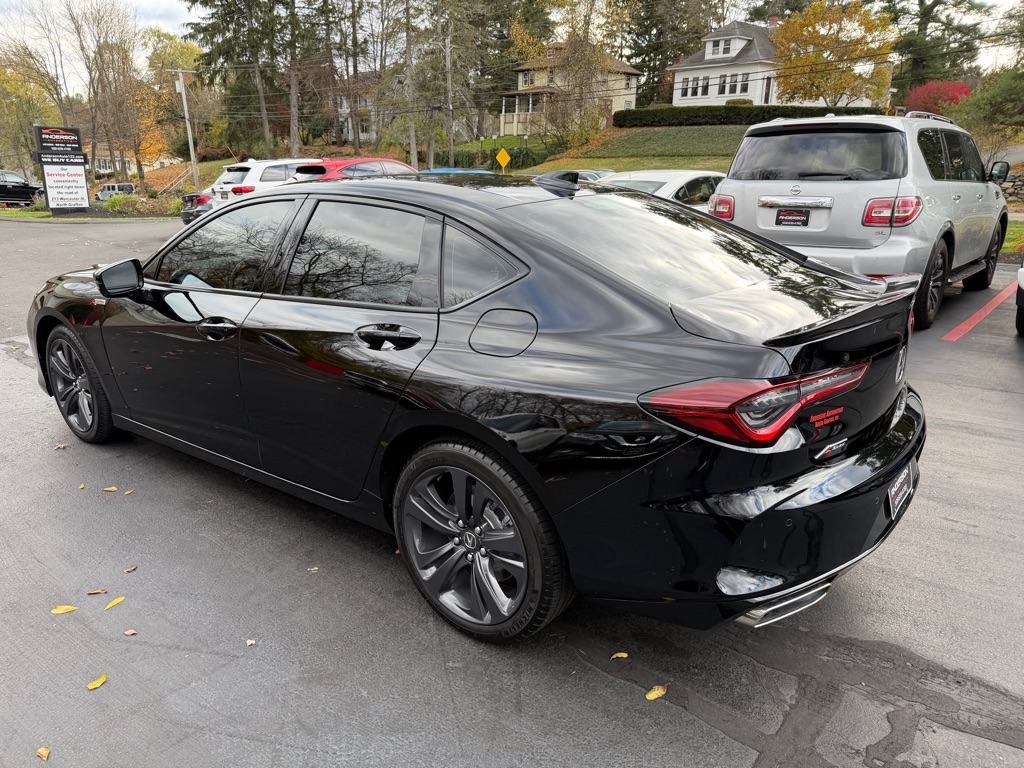 Acura TLX  2023 Acura TLX  2023