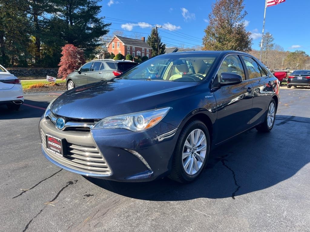Toyota Camry Hybrid  2015