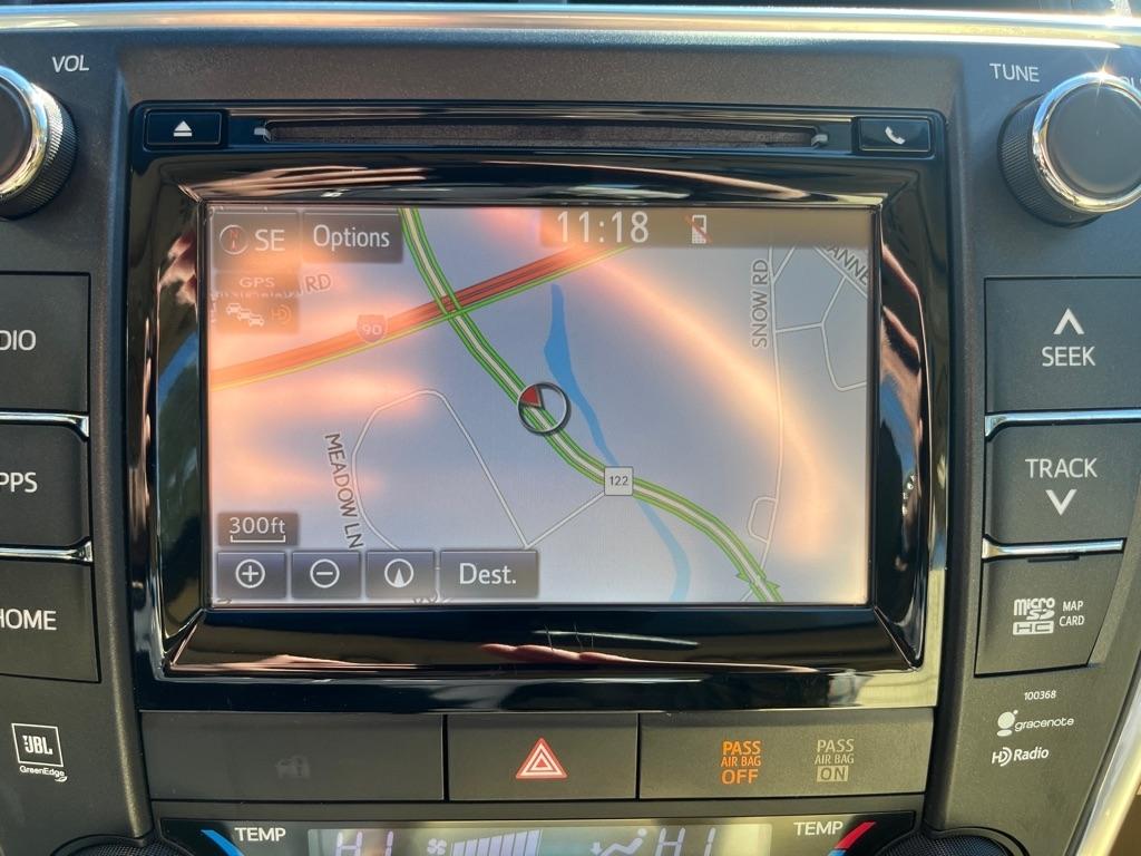 Toyota Camry Hybrid  2015