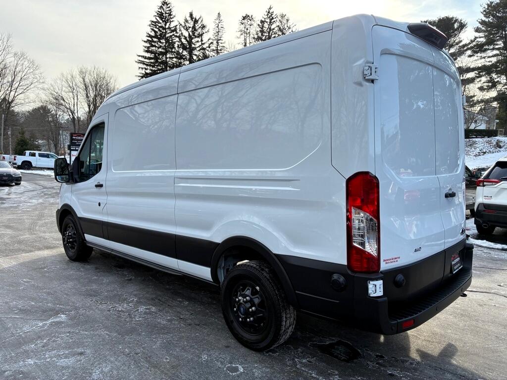Ford Transit  2024