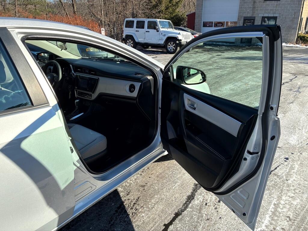 Toyota Corolla  2019