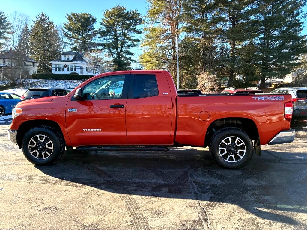Toyota Tundra  2016