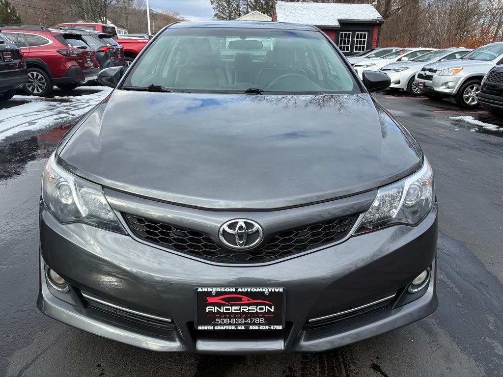 Toyota Camry  2012