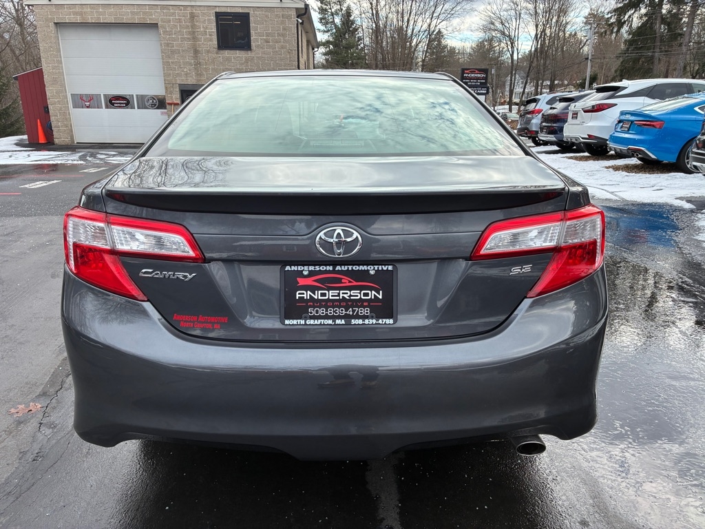Toyota Camry  2012