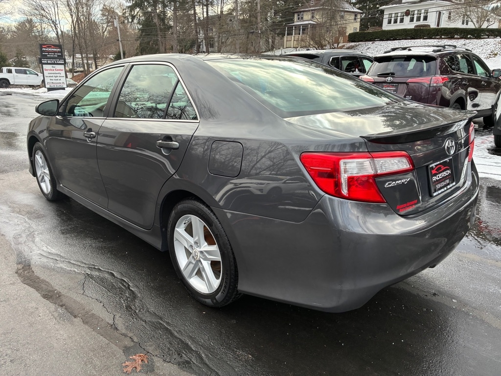 Toyota Camry  2012