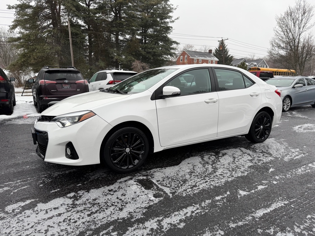 Toyota Corolla  2016