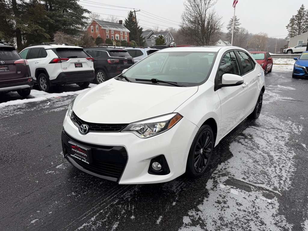 Toyota Corolla  2016