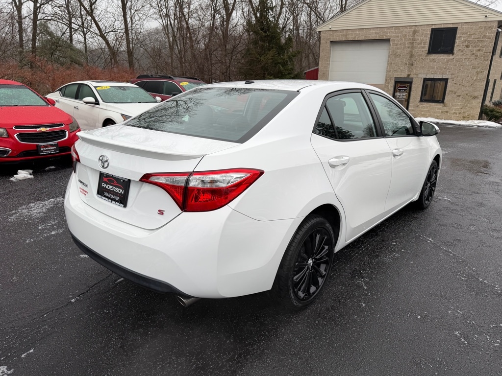 Toyota Corolla  2016