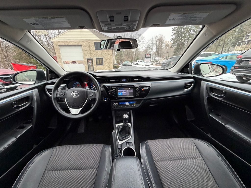 Toyota Corolla  2016